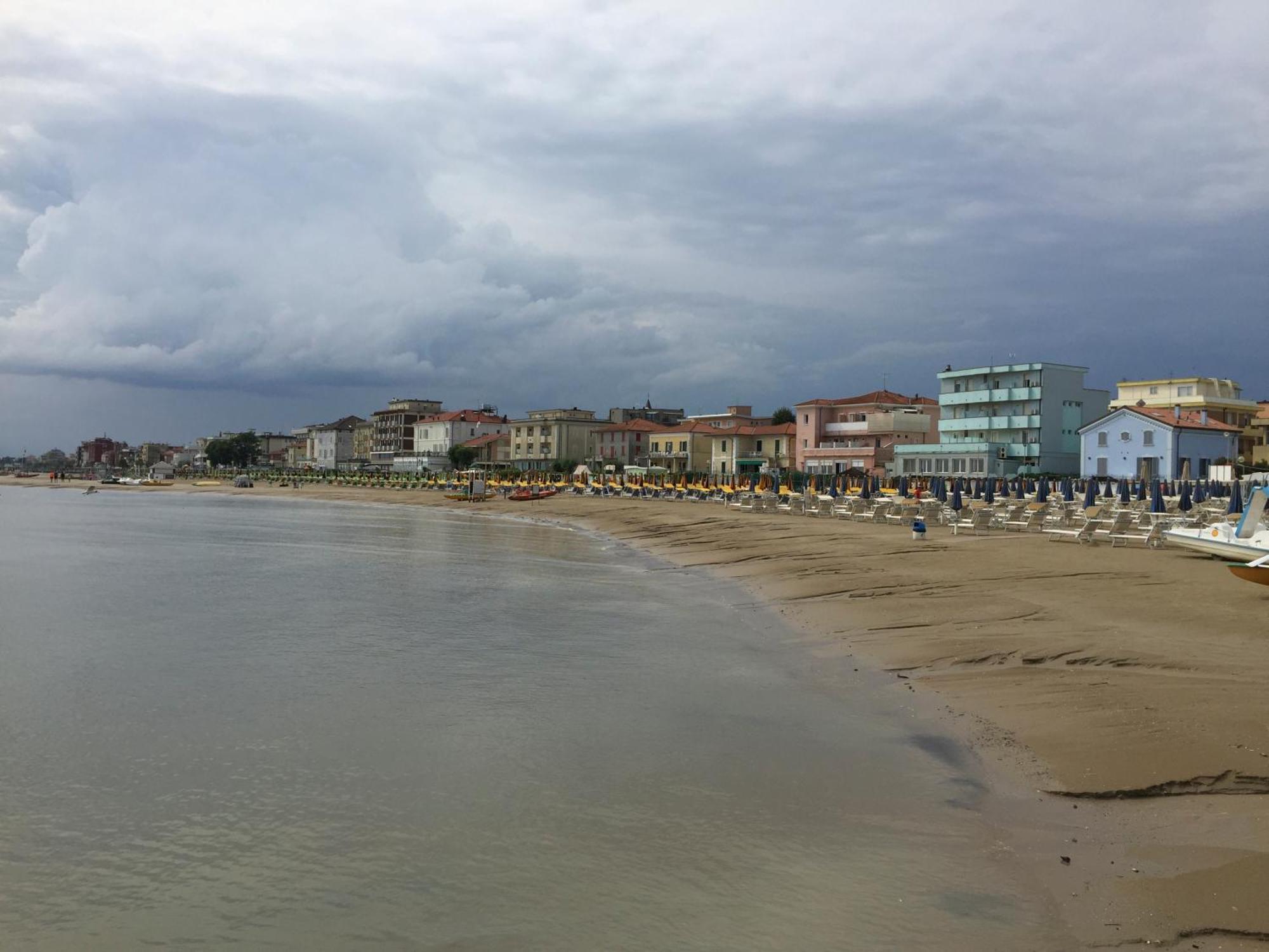 רימיני Hotel Acquamarina Viserba מראה חיצוני תמונה