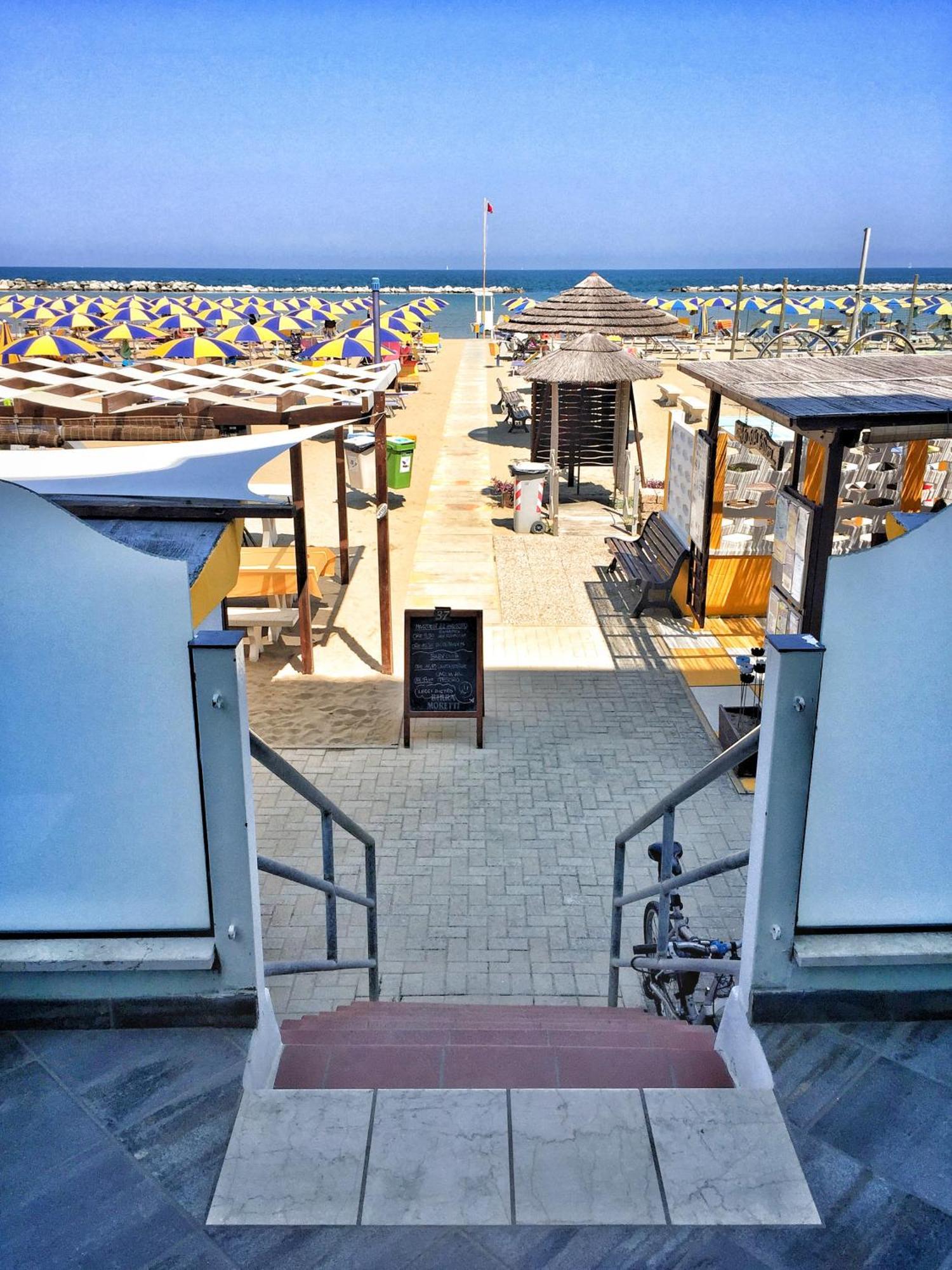 רימיני Hotel Acquamarina Viserba מראה חיצוני תמונה